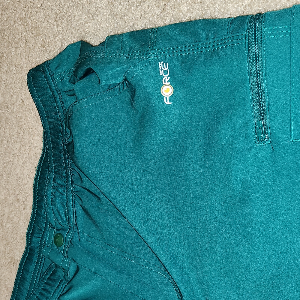 Scrub set - Picture 7 of 9